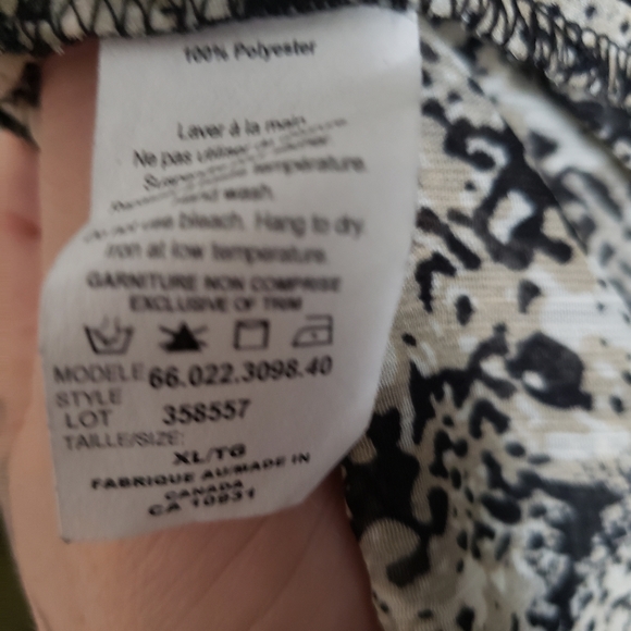 Snakeskin print blouse - Picture 2 of 7